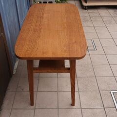 人気のunicoウニコのKURT(クルト)シリーズのカフェテーブルです