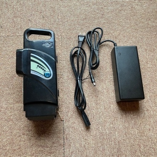 【美品】電動自転車ペルテックPELTECH純正リチウムバッテリー24V8AH充電器セット　バッテリーのみ