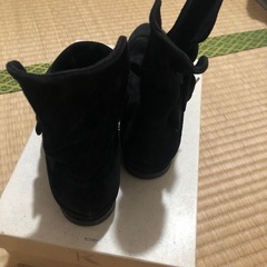 ショートブーツの画像