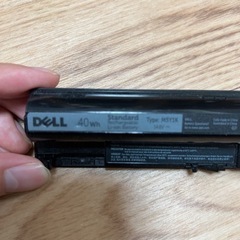 DELL バッテリー 充電器の画像