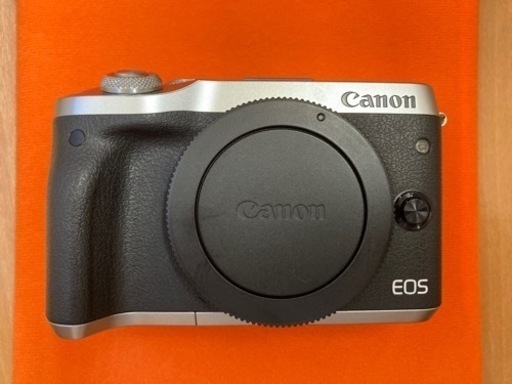 EOS M6 ダブルズームキット＋単焦点レンズ