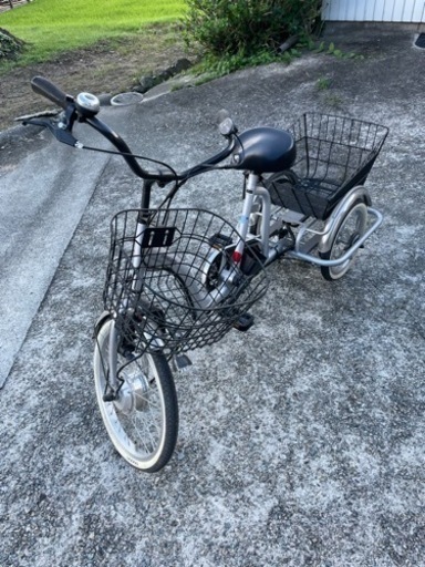 電動アシスト付三輪車※購入者決まりました