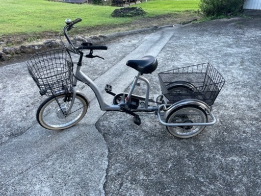 電動アシスト付三輪車※購入者決まりました