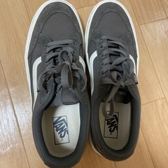 VANSスニーカー