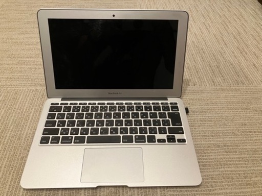 MacBook air 11-inch early 2015