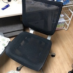 オカムラ　バロン チェア ローバック