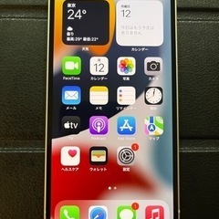 iPhone12 64GB ホワイト　SIMロック解除済みの画像
