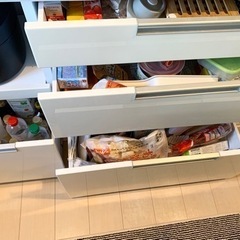 食器棚（ホワイト）の画像