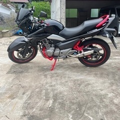 スズキ GSR250 丸目カスタム