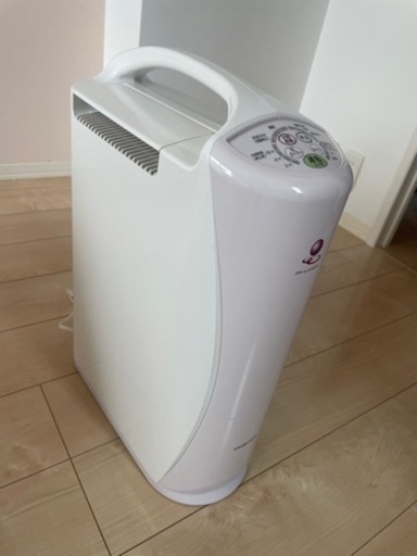 衣類乾燥除湿機　2019年製