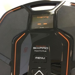 ＜美品＞お得・MTG・シックスパッド・フットフィットプラスの画像