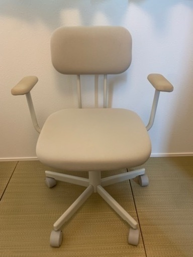 無印良品　ワーキングチェア　グレー　肘付き