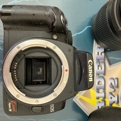 お話し中　Canon EOS KISS8i レンズキット　美品　18-55mmの画像