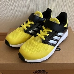 （売約済）【美品】adidas スニーカー20cm