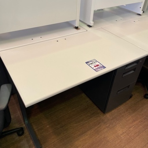 JI-16 【オフィス家具専門店】プラスの片袖デスクです！ R4.9/12時点で在庫数2点あり