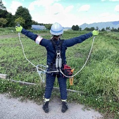 スタート月給￥230,000～ 年間休日122日◆携帯電話基地局の保守・メンテナンス・電気通信工事の画像