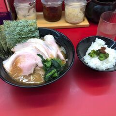 スタート月給￥230,000～ 年間休日122日◆携帯電話基地局の保守・メンテナンス・電気通信工事の画像