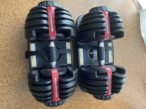 【値下げしました！】Bowflex可変式ダンベル２つです
