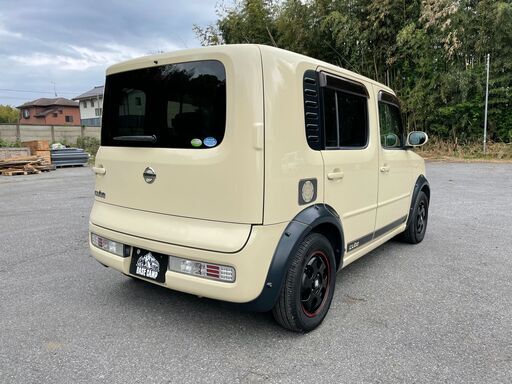 キューブメタリックブルーネオクラシカルフェンダー キューブメタリックブルーネオクラシカルフェンダー 日産 キューブ Z11