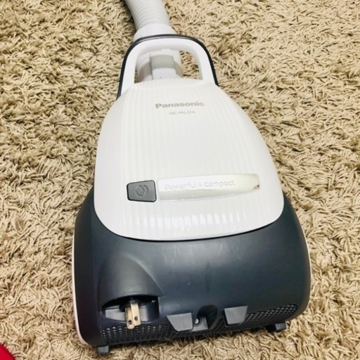【F】美品　Panasonic 2020年製　MC-PKL21A-W  電気掃除機