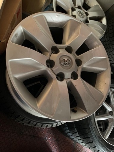 値下げしました！トヨタハイラックス純正 アルミホイール17インチ４本プラドハイエースなどにも！