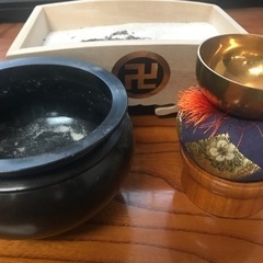 お仏壇セット？の画像