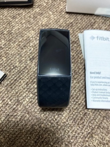 ①suica対応！！　fitbit charge4