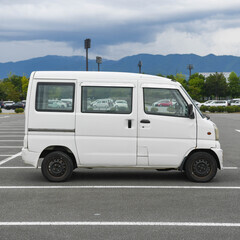 三菱 ミニキャブバン ハイルーフ H11年式 車検付き 個人 スタッドレス付き ファンベルト交換 17万走行の画像