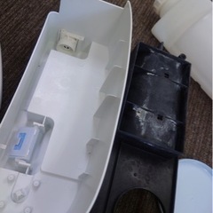 シャープ　加湿セラミックファンヒーター　2011年　水垢あり　中古の画像