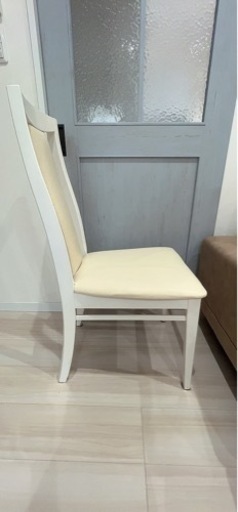 購入者決まりました！ダイニングテーブルセット高さ70cm 横135cm 縦80cm 
