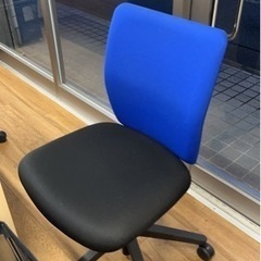 デスクチェアの画像