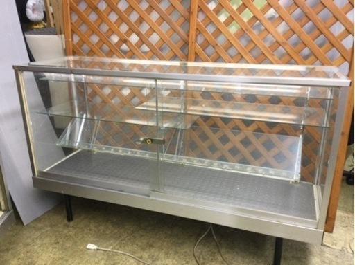 ■配達可■タテヤマアルミ 照明付ガラスショーケース 幅150 高さ91 4段 アルミ ディスプレイケース ガラスケース 鍵付