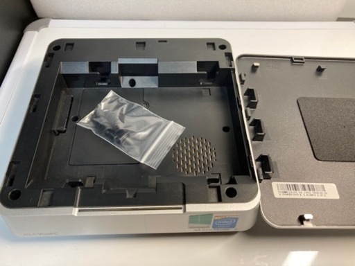 ミニパソコン ASUS エイスース VIVOPC VM42 Celeron 2957U 1.4Ghz Windows8 Intel インテルSonicMaster