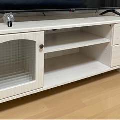 ニトリ製ホワイトウッドのテレビ台 