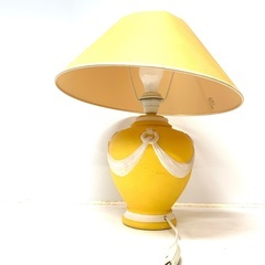 【スタイルフランス】フランス製 ナイトスタンド  陶器　卓上スタンド　スタンドライト ヨーロピアン風の画像