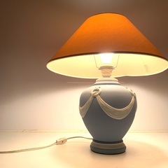 【スタイルフランス】フランス製 ナイトスタンド 陶器　卓上スタン...