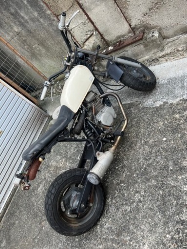 エイプ　カスタム　