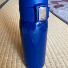 ワンタッチカービングサーモボトル　新品未使用