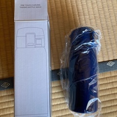 ワンタッチカービングサーモボトル　新品未使用の画像