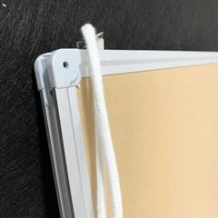 アルミ枠ホワイトボード 壁掛け スライドトレー付き 厚さ20mm 600×450ｍｍの画像