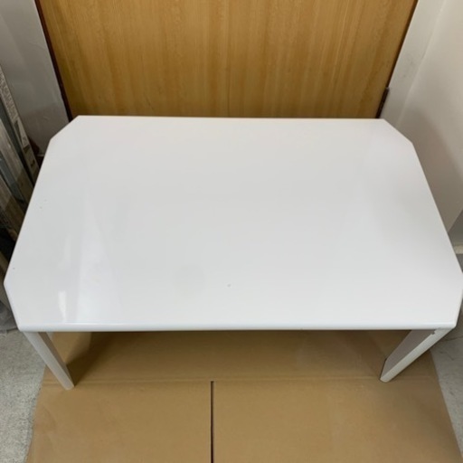 折り畳みテーブルホワイト
