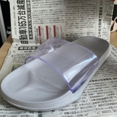 ビーチサンダル ベランダサンダル クリアの画像