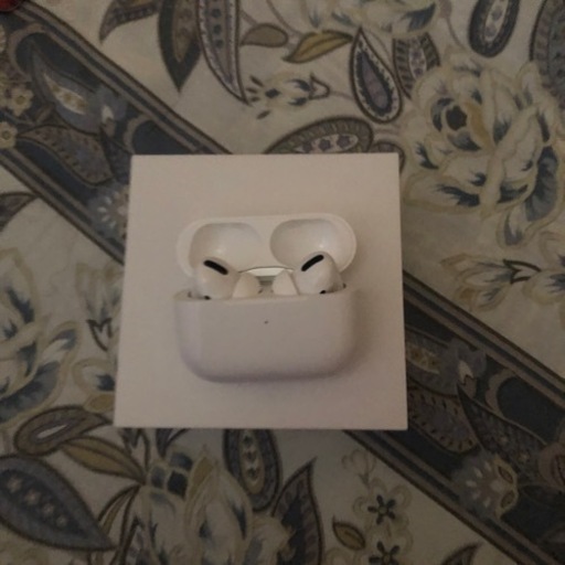 家具 airpods pro