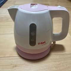 交渉中　ティファール 0.8L 電気ケトル BF-805