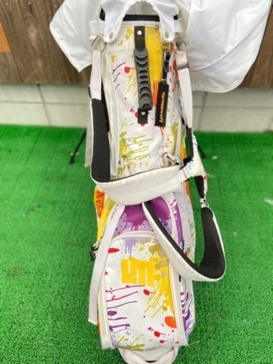 ラウドマウス　スタンドキャディバック