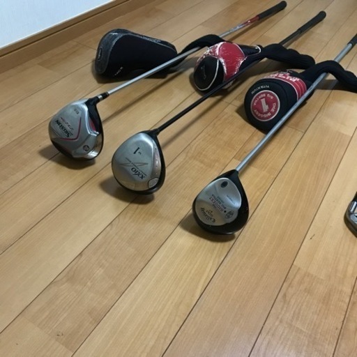 ドライバー（カバー付き）とアイアンセット　ＸＸＩＯ（ゼクシオ）SRIXON（スリクソン）CALLAWAY（キャロウェイ）