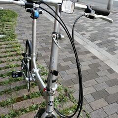 軽量、折り畳み自転車
