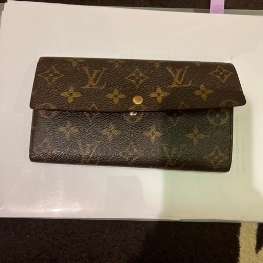 VUITTONの長財布(決まりました)