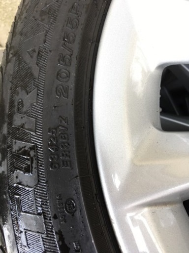 お値下げ‼️BMWの新車に付いてた純正ホイールとタイヤの４本セットです。