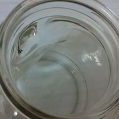 果実酒の瓶(2L)【持ち手は側面です】少し珍しい形🫙の画像